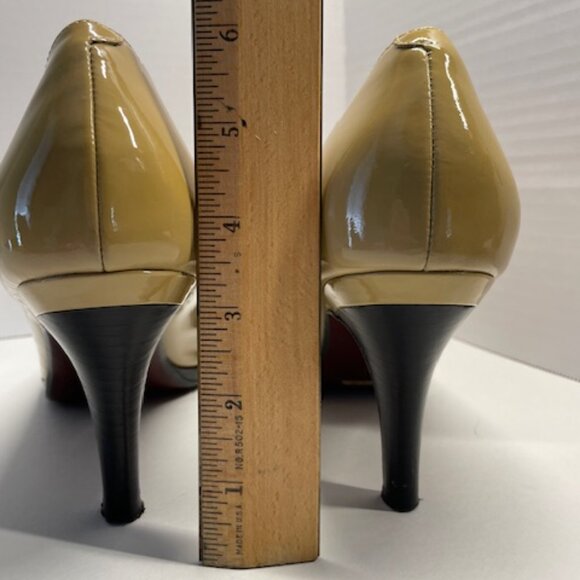 Cole Haan peep-toe patent leather pumps (size 10) - Picture 4 of 7